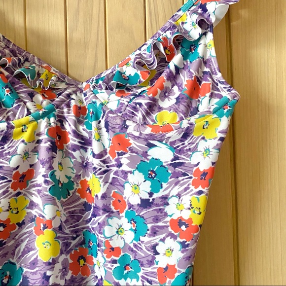 Faithfull the brand Hanna ruffled floral swimsuit - Picture 4 of 7